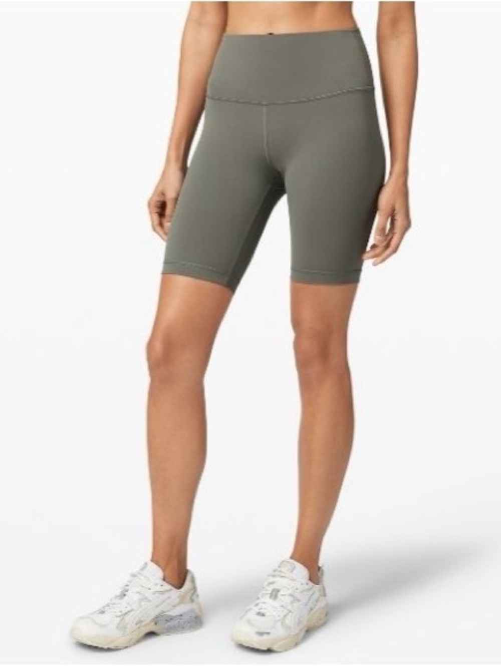 Lululemon Wunder Train High Rise Short 8”